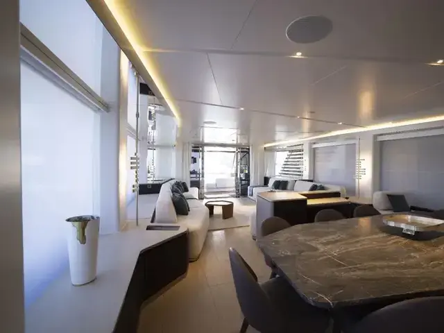 Azimut Magellano 30