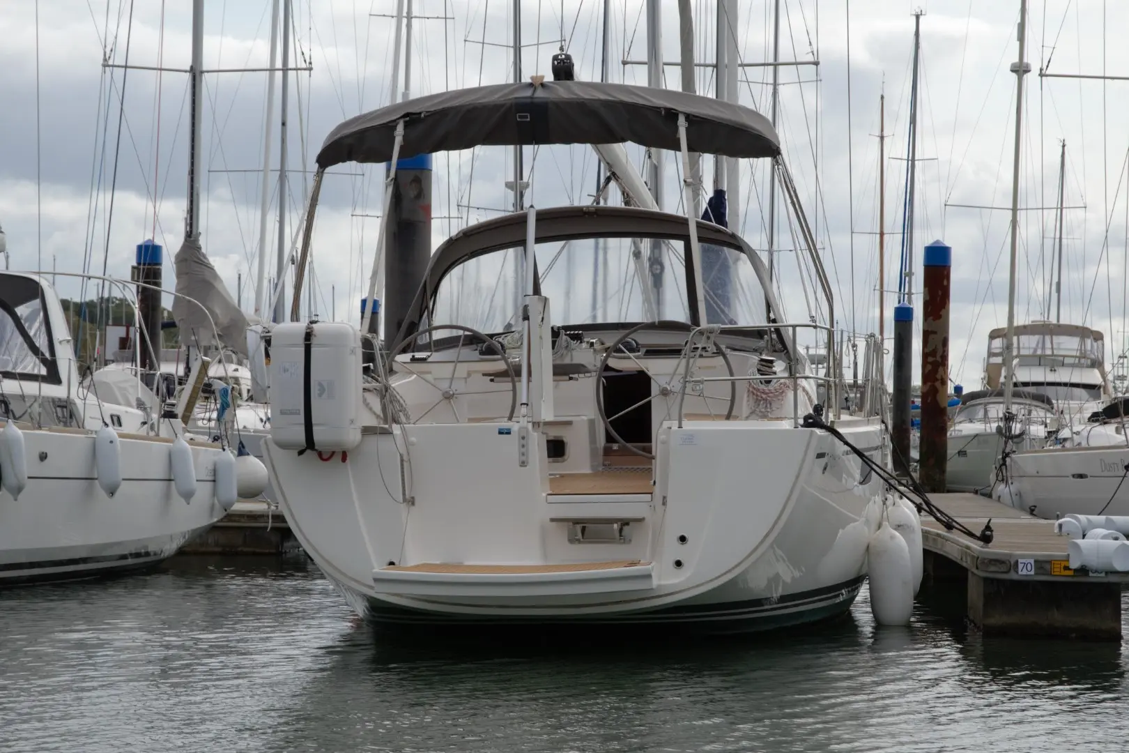 2020 Bavaria 42 vision