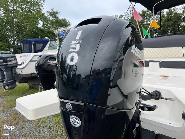 2021 Bayliner dx2200