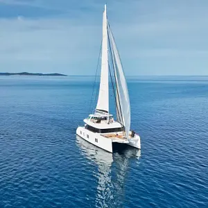 2019 Sunreef 80