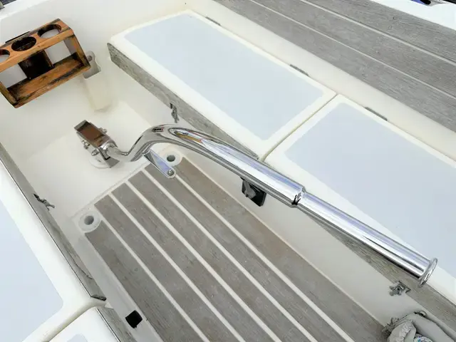 Jupiter Boats 30