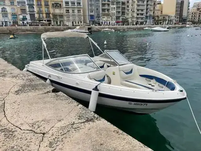 Bayliner 225