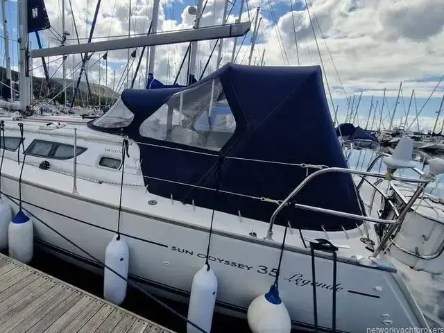 Jeanneau Sun Odyssey 35 Legend