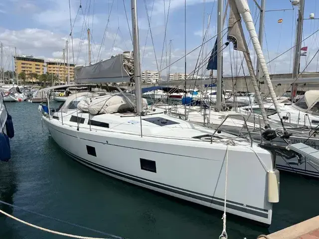 Hanse 418