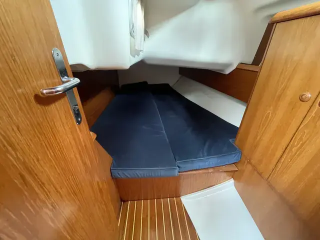 Jeanneau Sun Odyssey 37