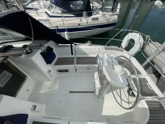 Jeanneau Sun Odyssey 37