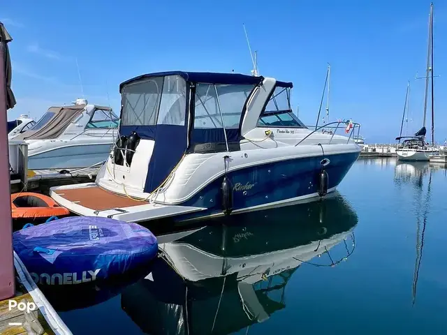 Rinker 312 Fiesta Vee