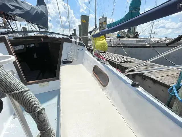 Catalina 27