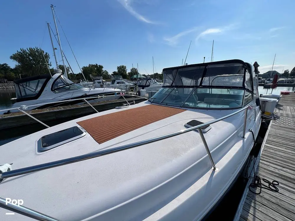 2005 Rinker 312 fiesta vee