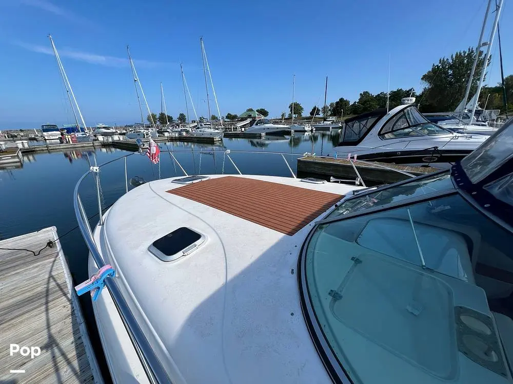 2005 Rinker 312 fiesta vee