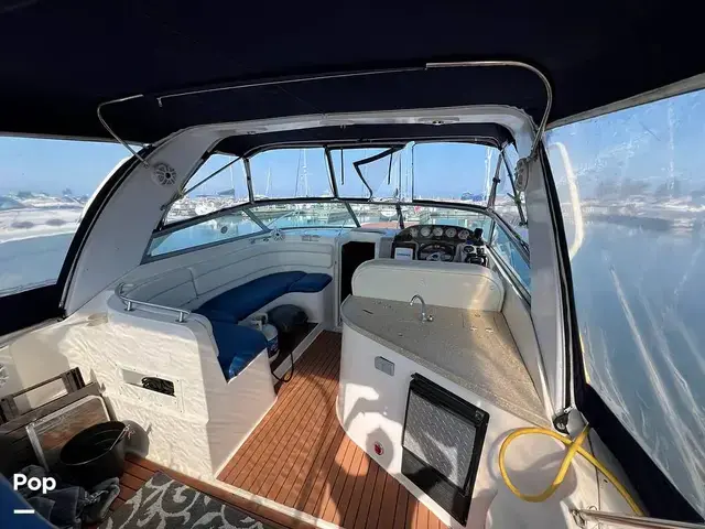 Rinker 312 Fiesta Vee