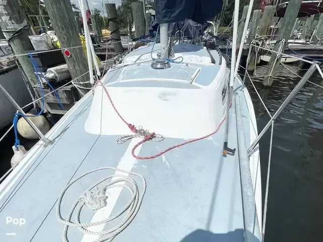 Catalina 27