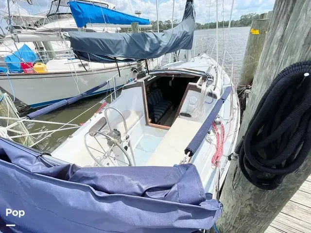 Catalina 27