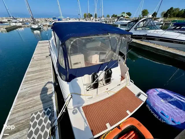 Rinker 312 Fiesta Vee