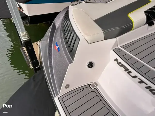 Super Air Nautique G23