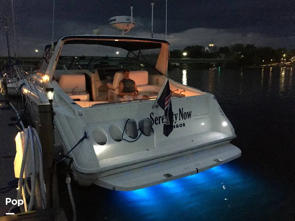 1994 Sea Ray 370 express cruiser