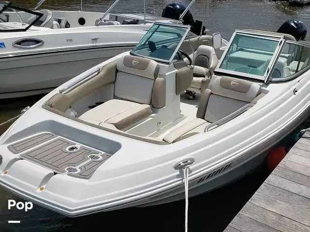 Crownline E 215XS