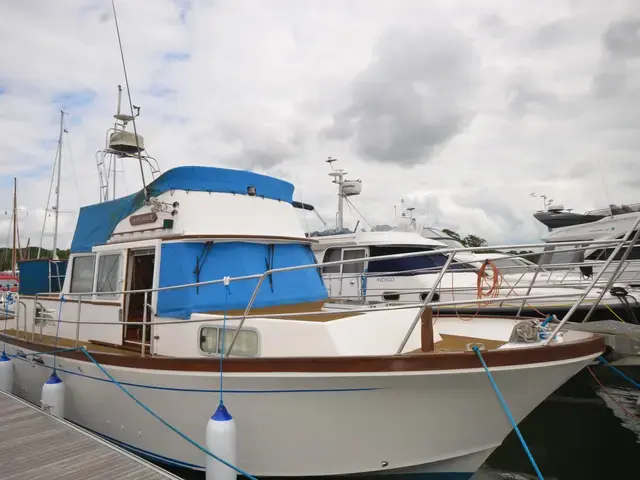 Corvette 320 Aft Cabin