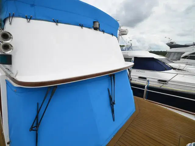 Corvette 320 Aft Cabin