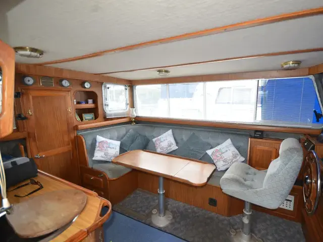 Corvette 320 Aft Cabin