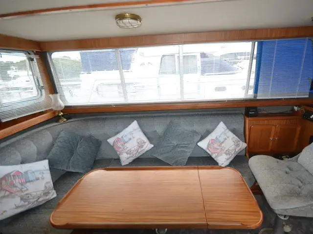 Corvette 320 Aft Cabin