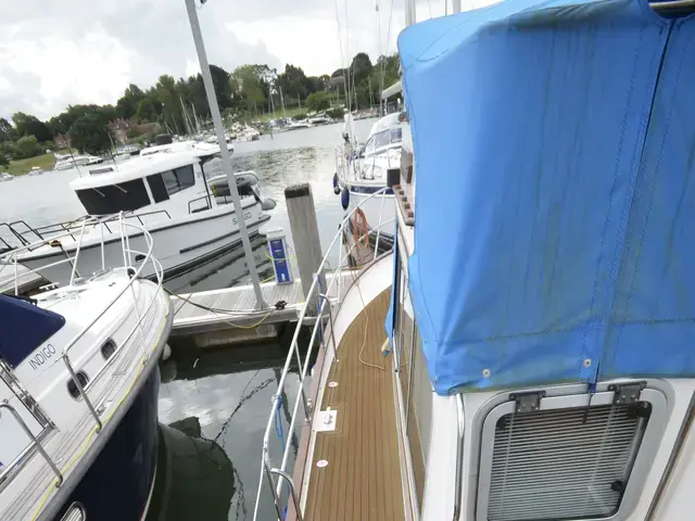 Corvette 320 Aft Cabin