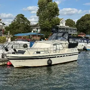 1980 Broom Boats 35 European