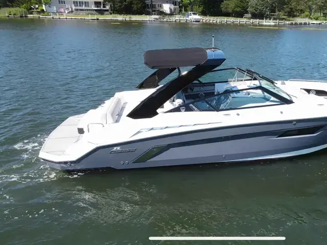 Cruisers Yachts 338