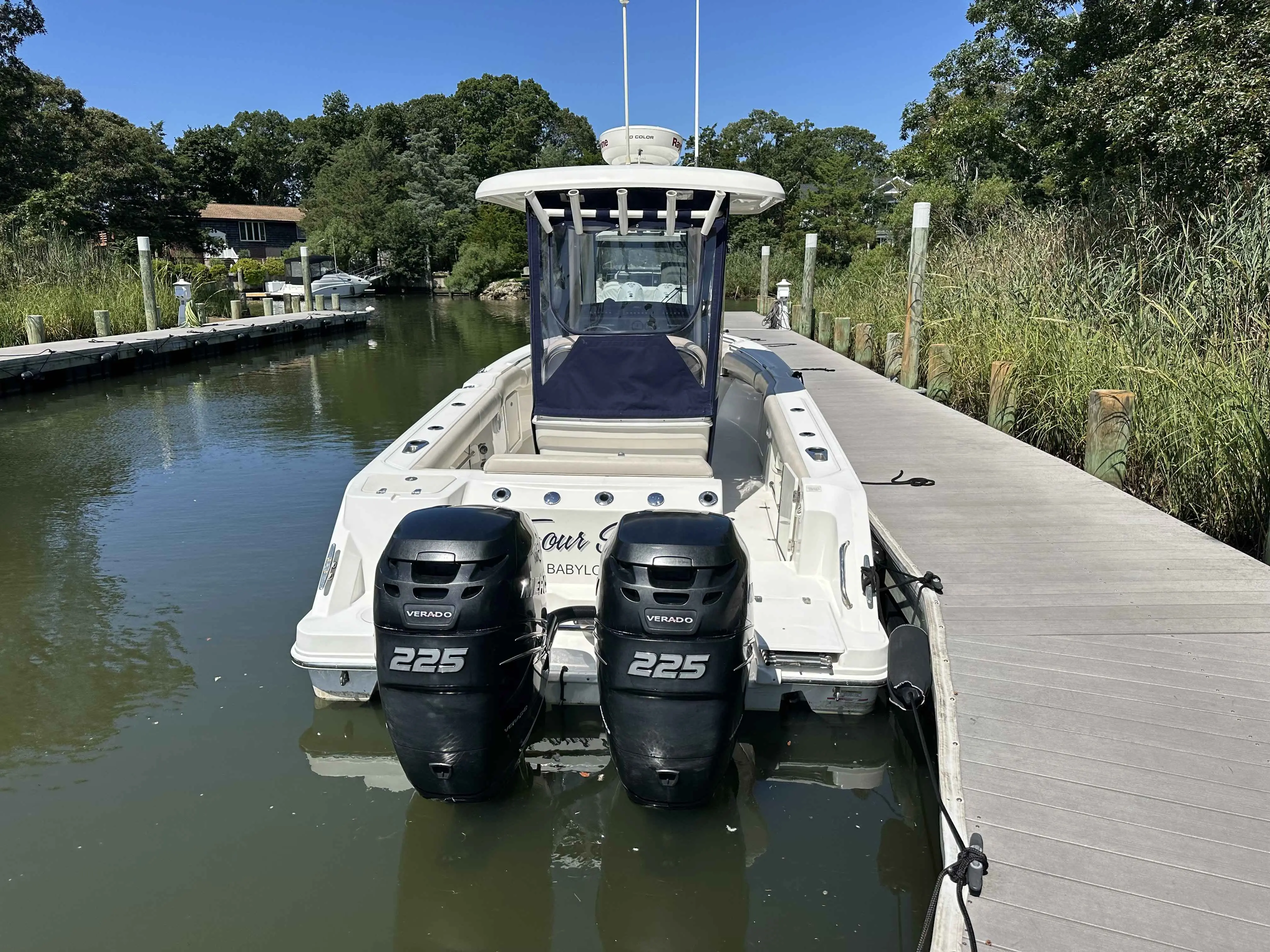 2016 Boston Whaler 250 outrage