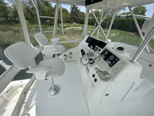 Egg Harbor 37 Sport Yacht