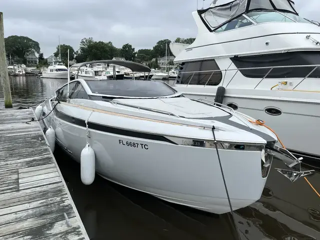 Fairline F Line 33