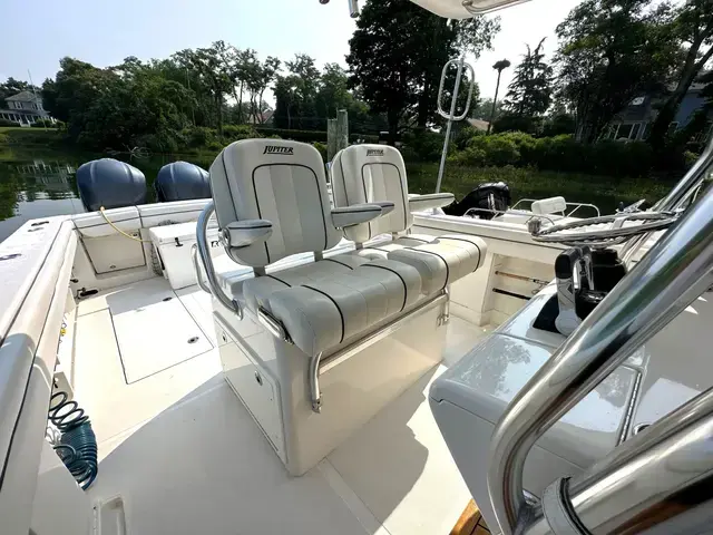 Jupiter Boats 38 Cuddy