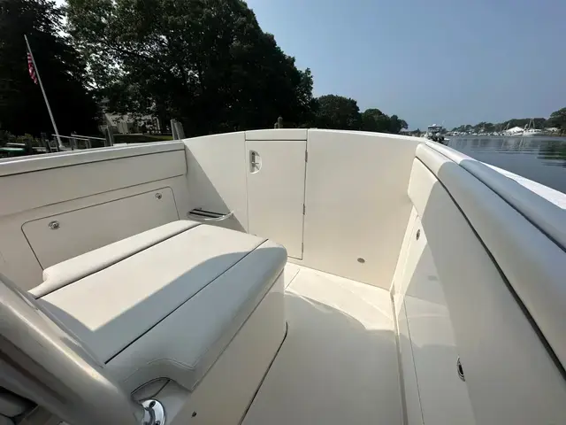 Jupiter Boats 38 Cuddy