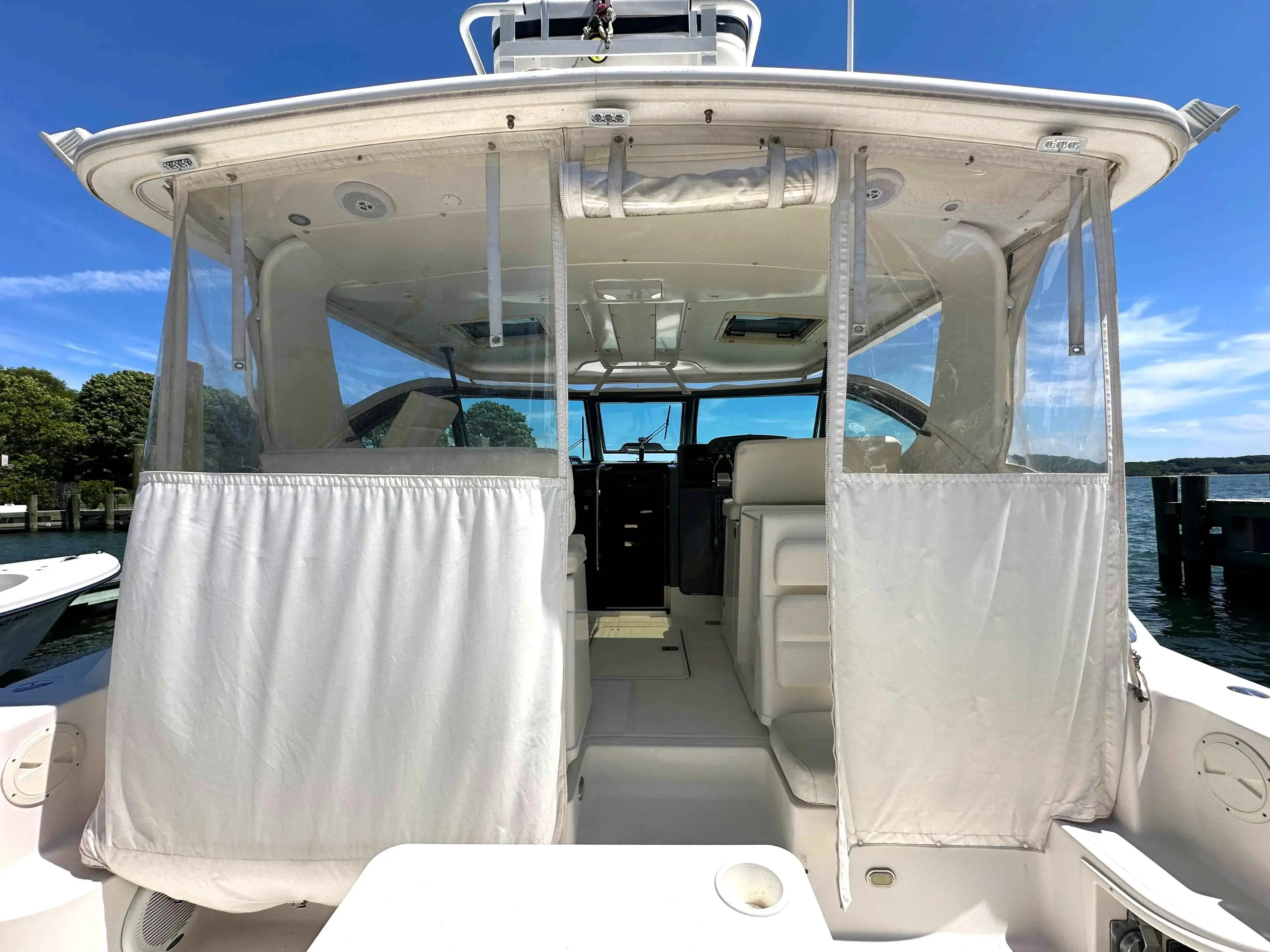 2001 Tiara 3800 open