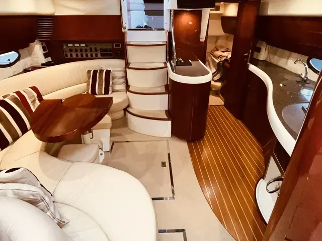 Fairline Targa 43