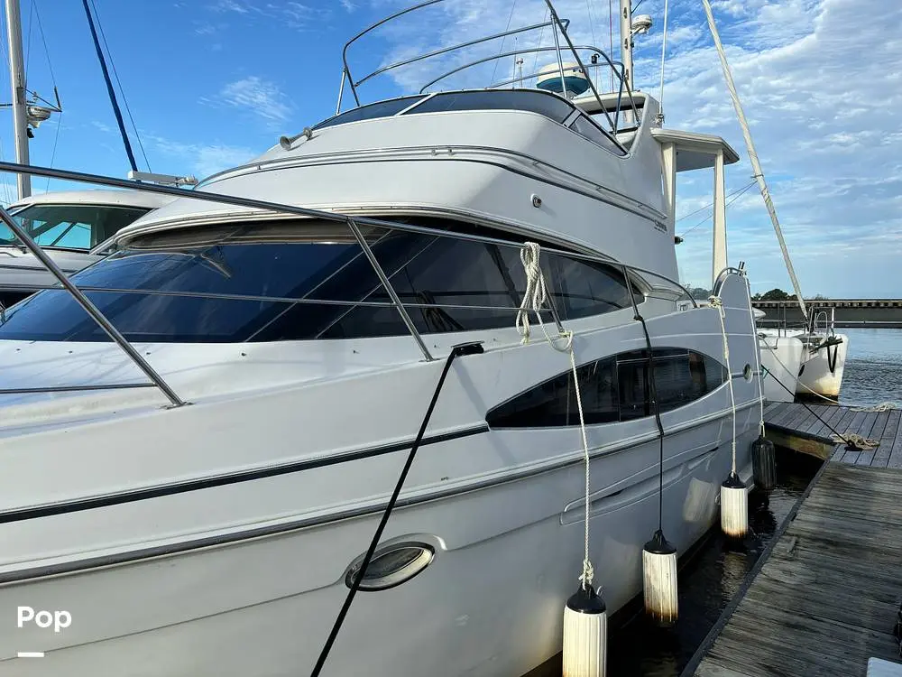 2003 Carver 366 motor yacht