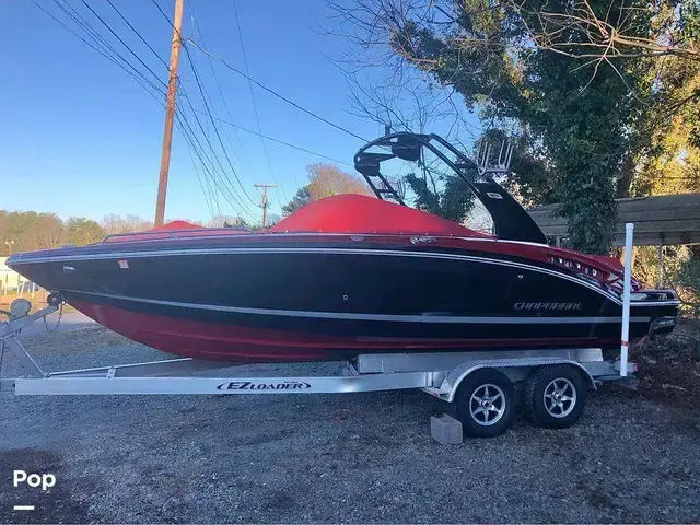 Chaparral 227 SSX Surf