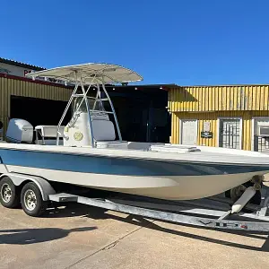 2004 Bay Stealth 2230