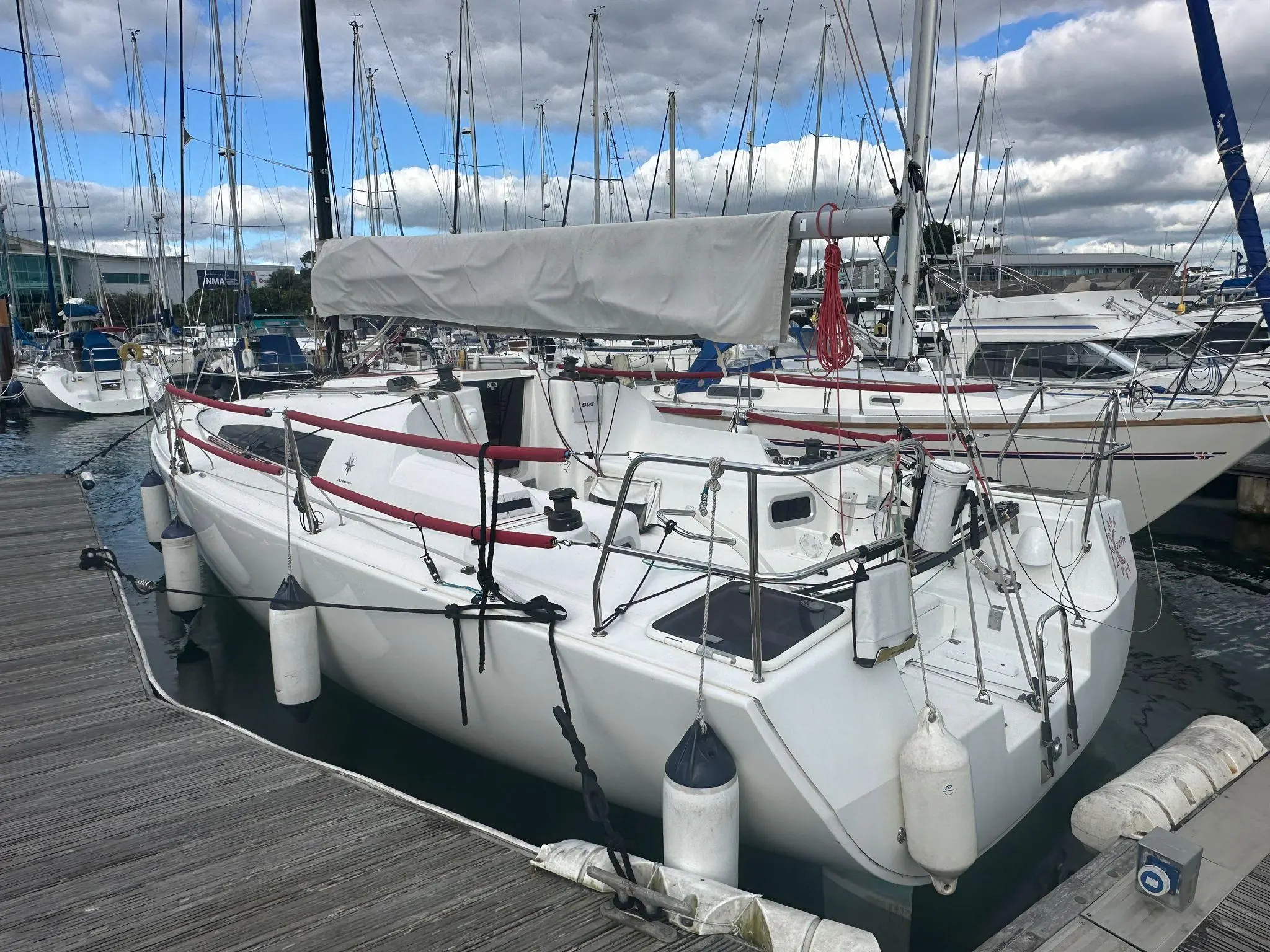 2017 Jeanneau sun fast 3200 r2