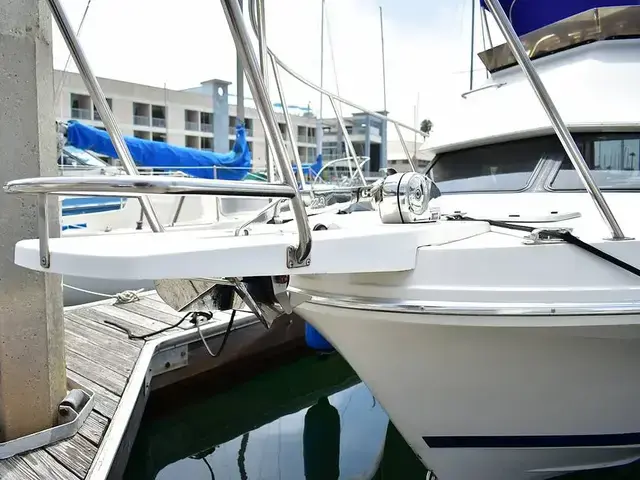 Skipjack Boats Flybridge 262