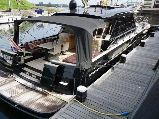 Arcoa Yacht 62