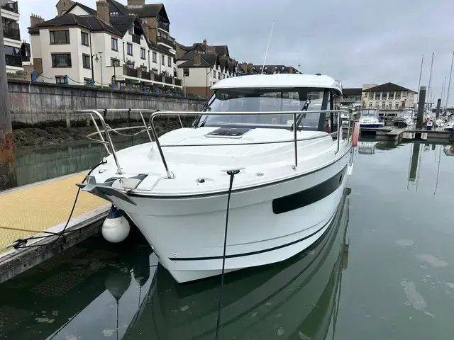 Jeanneau Merry Fisher 895