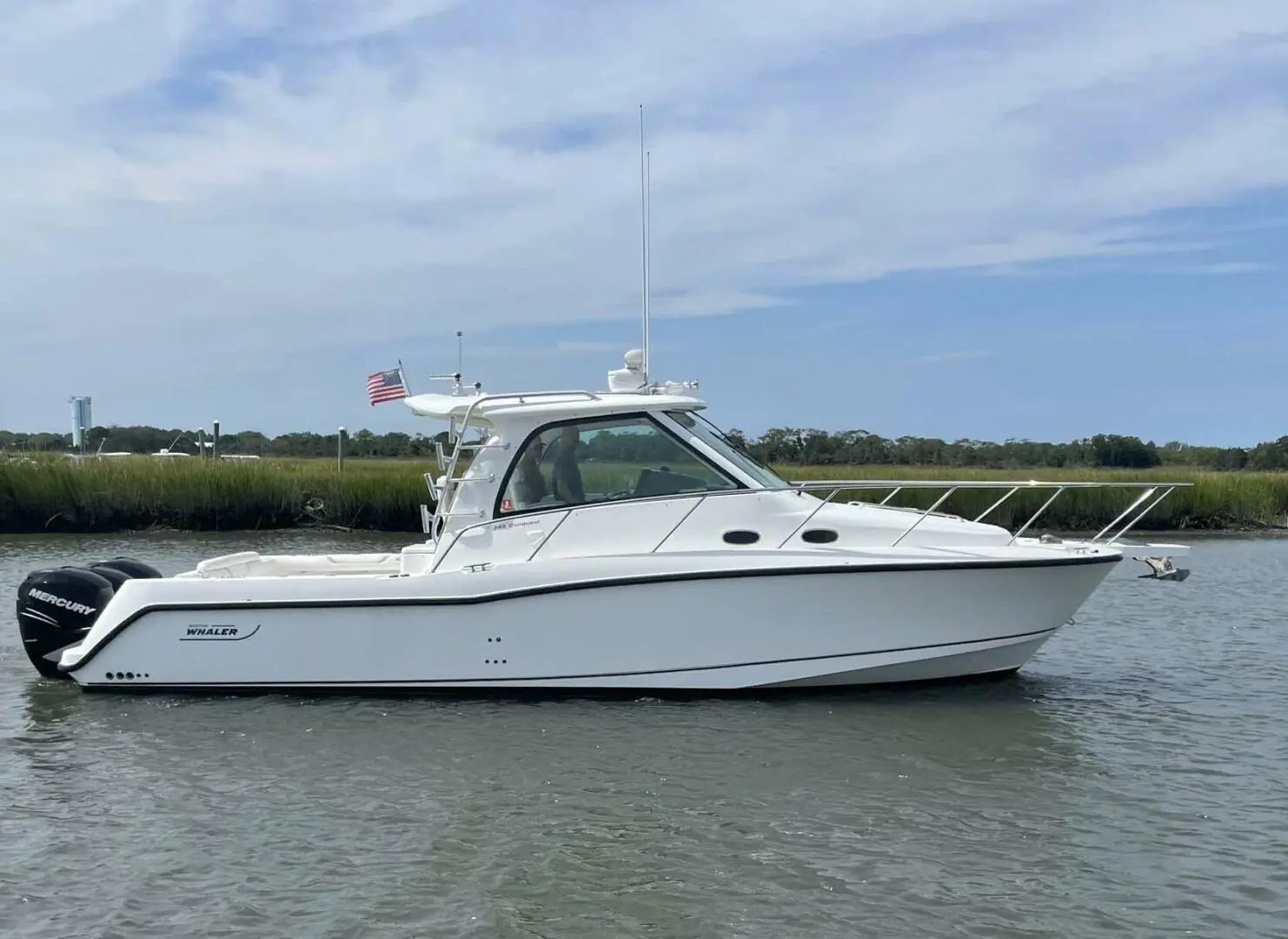 2009 Boston Whaler 345 conquest