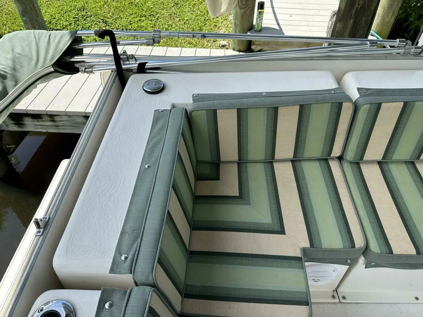 2016 Bimini cat deck boat