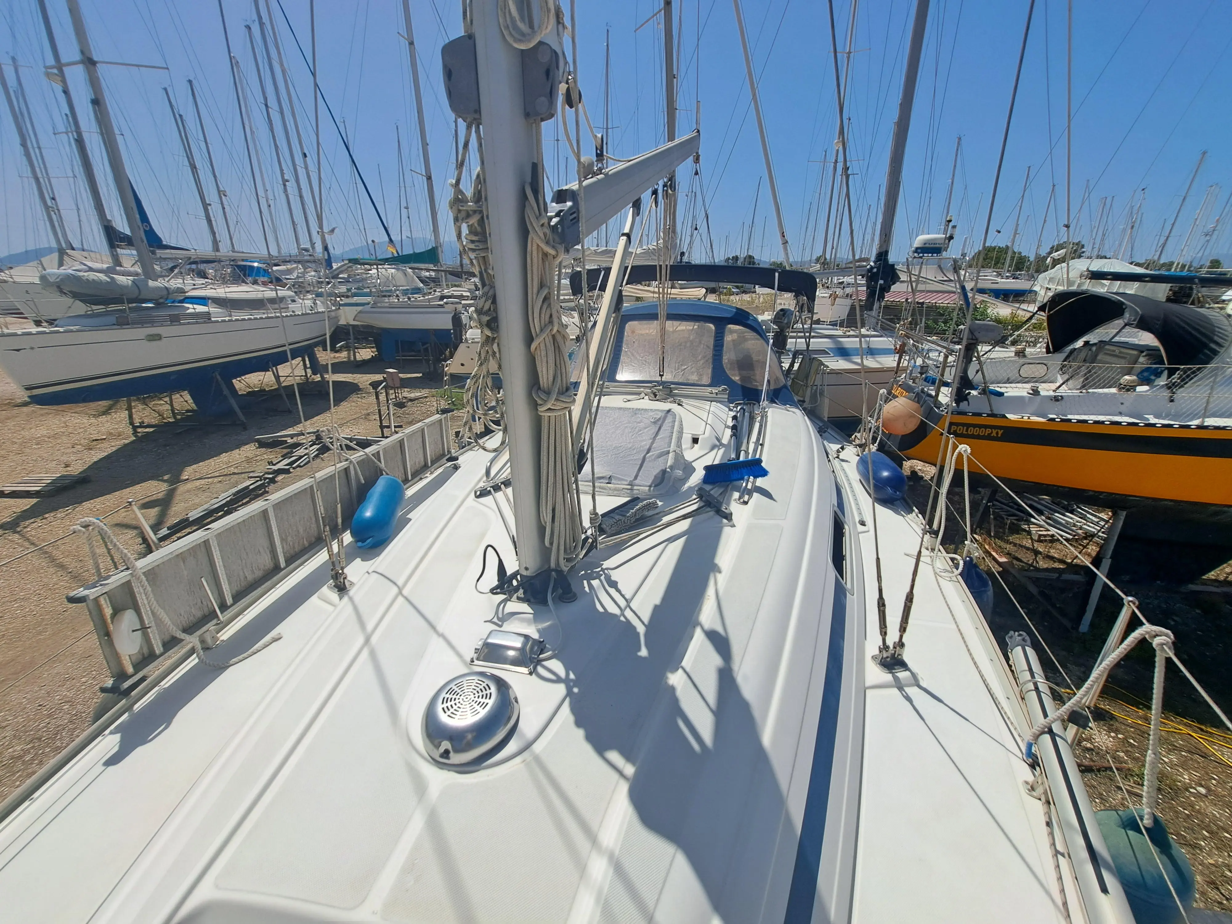 2001 Bavaria 32