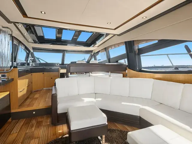 Sea Ray L590