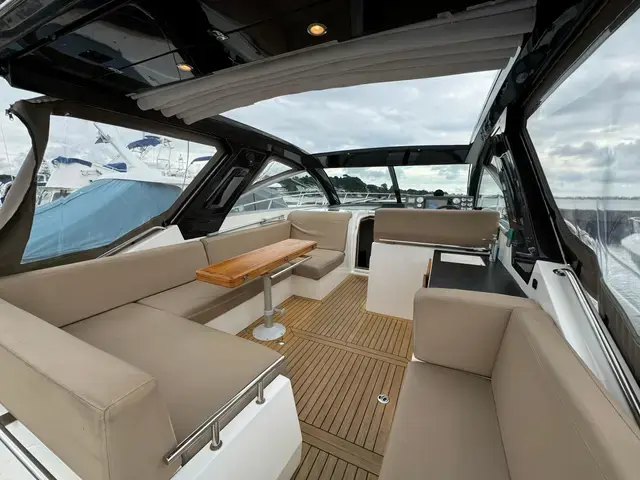 Sealine SC35