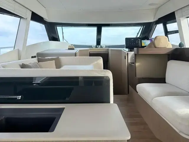 Ferretti Yachts 500