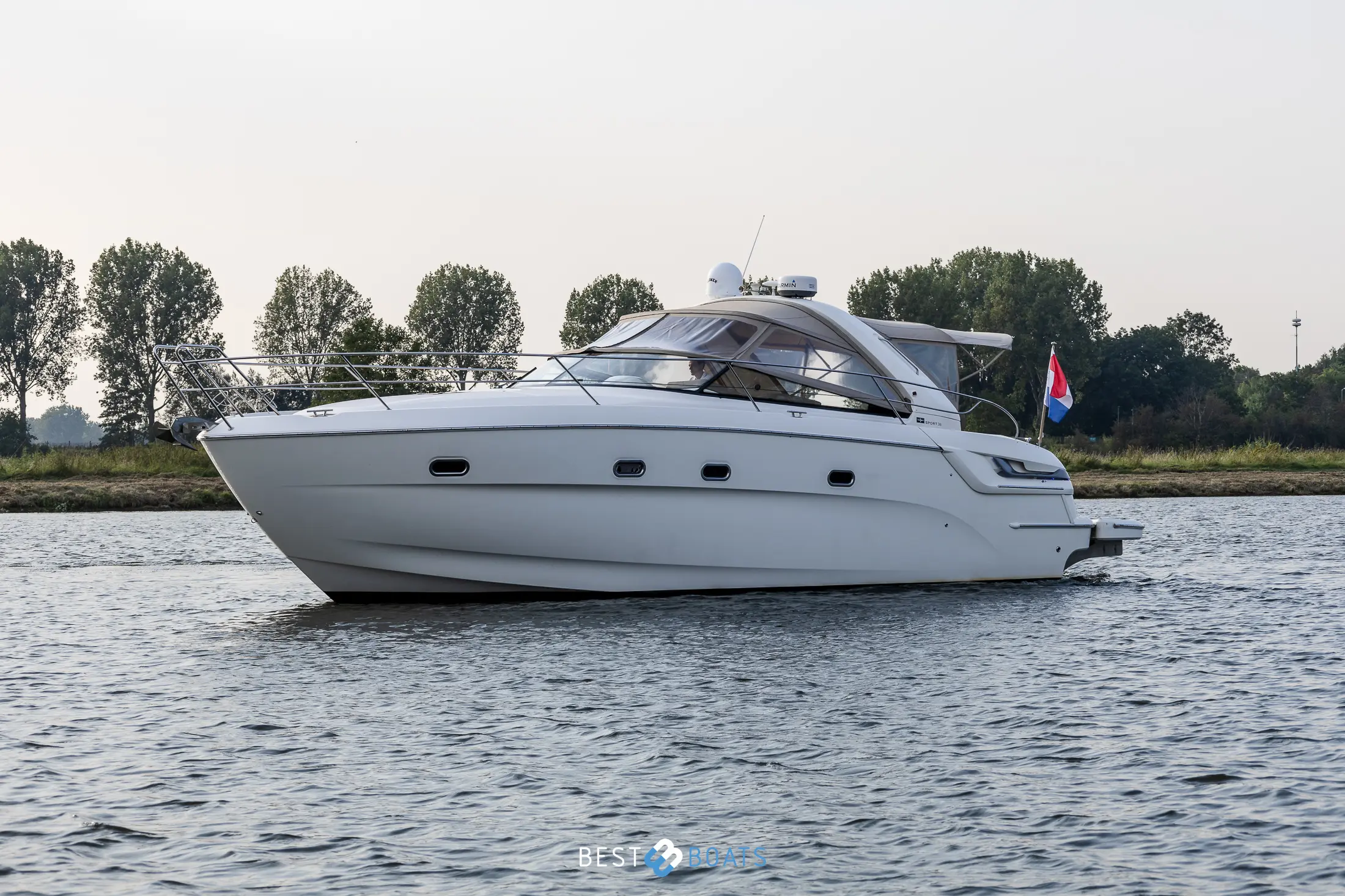 2010 Bavaria 38 sport