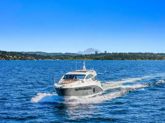 Sea Ray L590